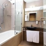 Best Western 5 bathroom
