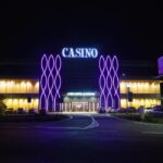 Card Hotel - Building